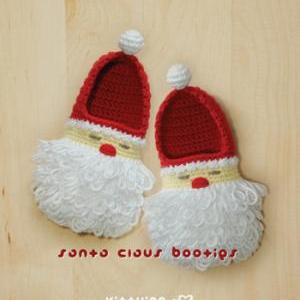 Santa Claus Toddler Booties Crochet..