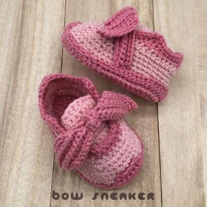 Crochet Baby Shoes Pattern for Todd..