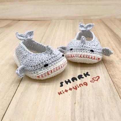 Crochet Pattern Baby Shark Booties ..
