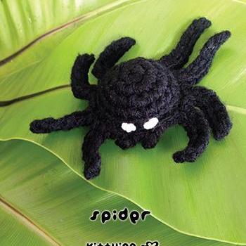 Crochet Pattern Halloween Spider Am..