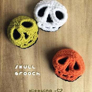 Halloween Crochet Pattern Skull Bro..