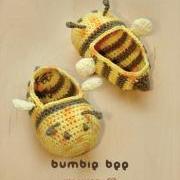 Bumble Bee Baby Booties Crochet PATTERN, SYMBOL DIAGRAM (pdf)